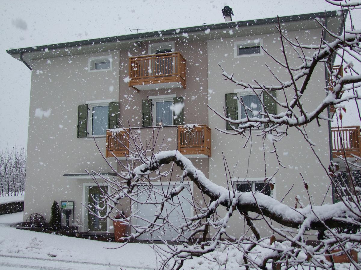 Agritur Fior Di Melo Apartment Nanno Exterior photo